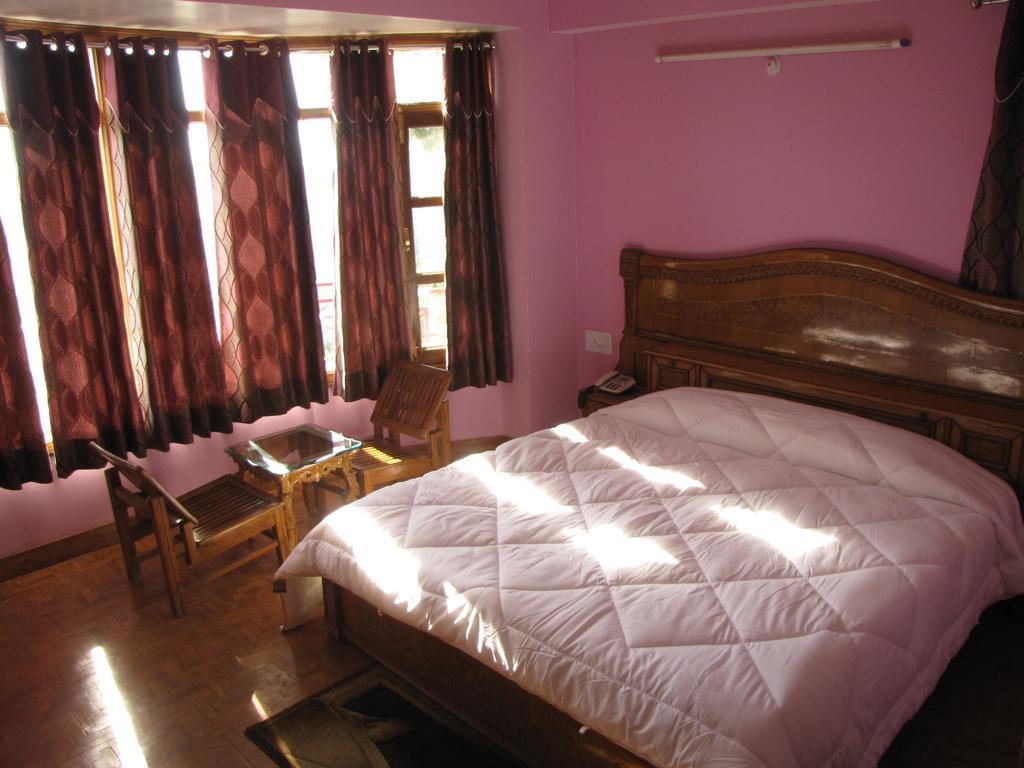 Shimla Nature Ville Phòng bức ảnh